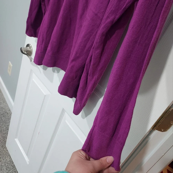 Lane Bryant Purple Knit Sweater with Star Pattern Gold Sequin in Size 26/28 - 4X - Picture 9 of 11